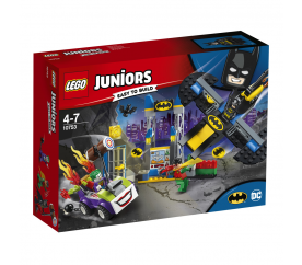Lego Juniors Joker™ útočí na Batcave