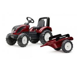 Traktor šlapací Valtra s valníkem